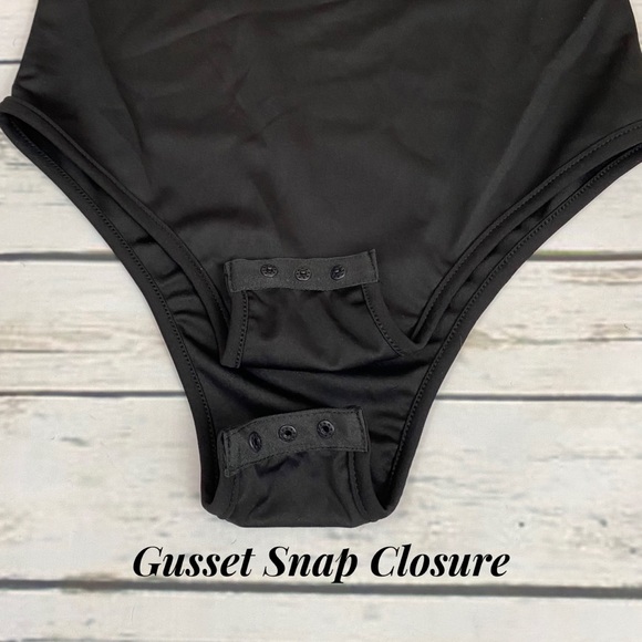 Avant Garde Ruffled One Shoulder Bodysuit Swimsuit - Picture 14 of 16